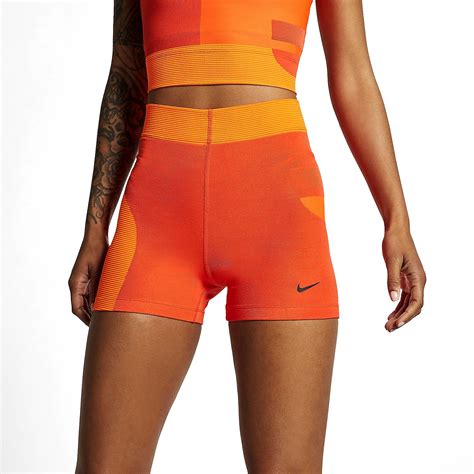 Nike Women's Pro Hypercool Tech Pack 3” Training Shorts 